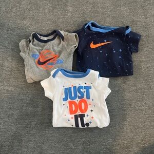 Bundle of 3 Nike baby boy onesie bodysuit - 3 month